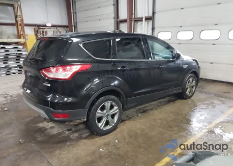 2015 Ford Escape Se z USA, uszkodzony, nr VIN 1FMCU0G90FUB64478